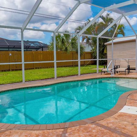 Beautiful Pool Home With Sleeping For 8 For Lovelypeople Cape Coral Exterior photo