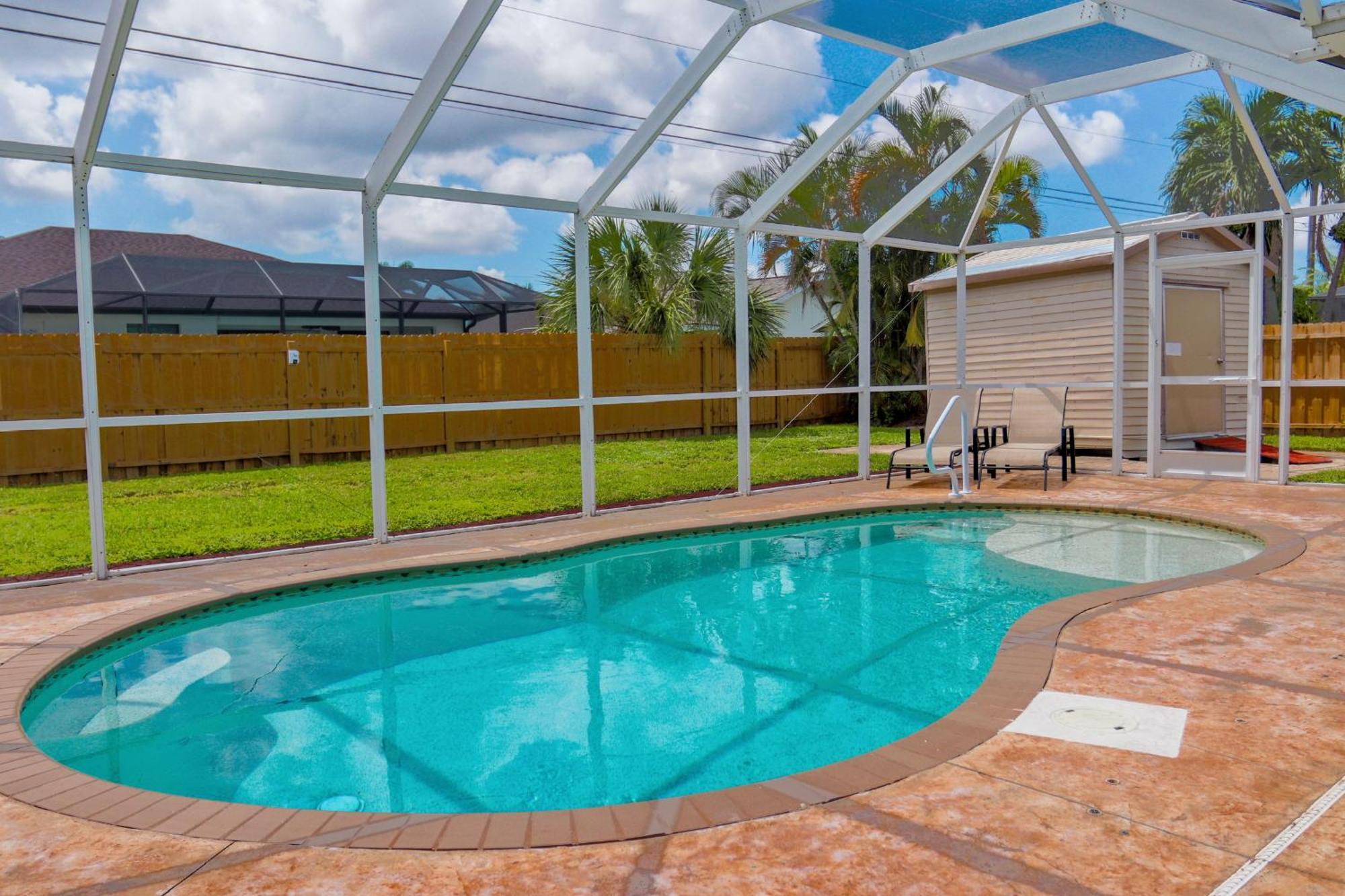 Beautiful Pool Home With Sleeping For 8 For Lovelypeople Cape Coral Exterior photo