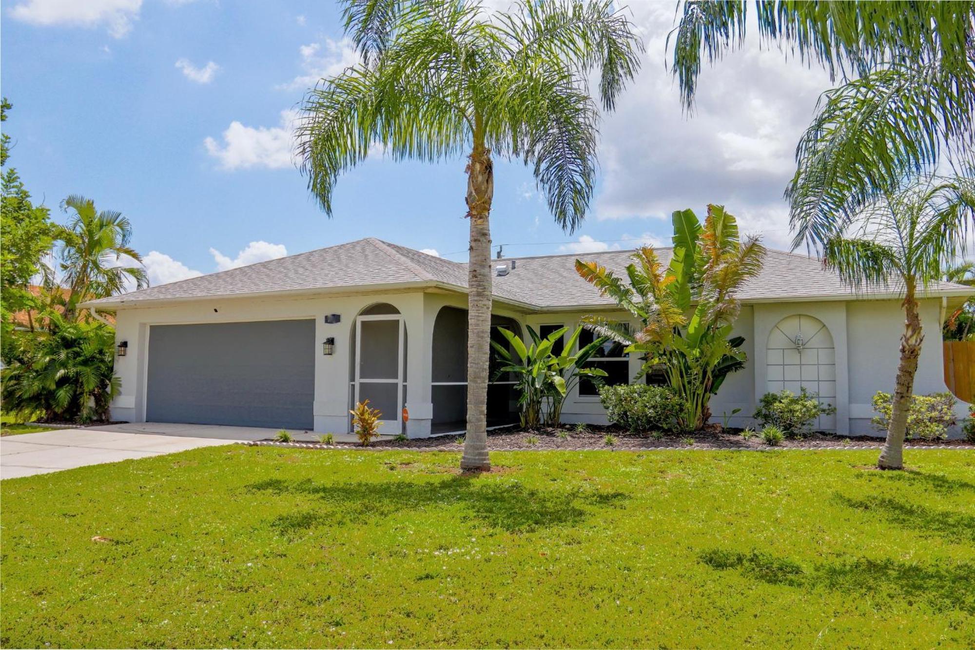 Beautiful Pool Home With Sleeping For 8 For Lovelypeople Cape Coral Exterior photo